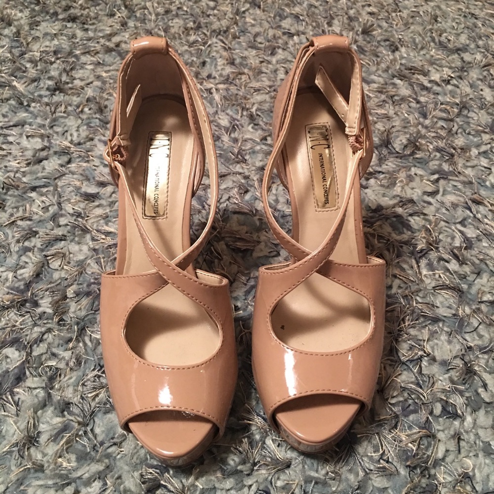 INC Nude Pumps